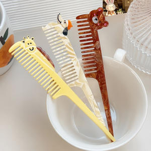 SHE SHARES dessin animé ours peigne à cheveux mignon longue poignée <span class=keywords><strong>brosse</strong></span> à lisser outil de soin des cheveux Portable pour les filles et les étudiants - Product Image 3