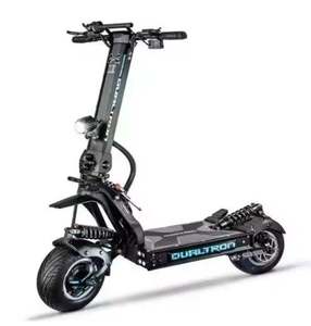 Trottinettes électriques haut de gamme à double moteur 5600W 3200W 2400W, 80km/h à 102km/h, pliables, en vente - Product Image 1