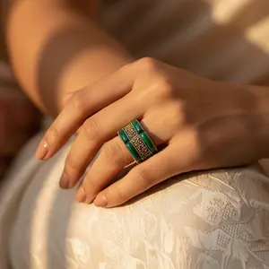 Anillo de Plata 925 con Piedra Verde Corte Princesa, Estilo Vintage, Chapado en Oro y Rodio, para Mujer - Product Image 2