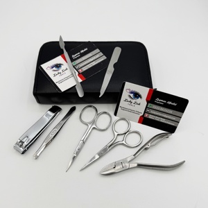 Offre Spéciale : Kit de Manucure 7 Pièces en Acier Inoxydable avec Étui – Outils Durables pour Adolescents et Personnes Âgées – Kits de Beauté Écoresponsables - Product Image 3