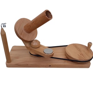 Devanadera de hilo de madera India hecha a mano Premium para enrollar hilo de bolas Swift Winder Kit de tejer Devanadera de hilo a precio al por mayor India - Product Image 4