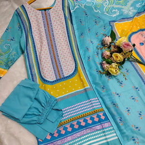 Ensemble de fête exclusif entièrement cousu longueur genou haut bas Dupatta miroir d'impression numérique lourd travail manuel pour femme de bureau - Product Image 3