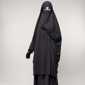 Vente en gros deux pièces de tissu en jersey de coton de qualité supérieure robe modeste à motif solide pour femmes musulmanes modernes et respirantes - Product Image 1