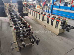 Xinbo Vollautomatische kaltstahlstreifenprofil c z purlin-rollenformungsmaschine Dachtraverse formungsmaschine - Product Image 5