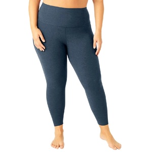 Pantalon pour femme au design moderne et élégant, conçu pour une mouvementabilité flexible, avec une forme épurée et un style raffiné pour le quotidien. - Product Image 2