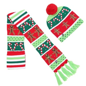 Gorro de Punto Navideño con Diseño de Muñeco de Nieve y Copos de Nieve, Color Azul Marino, con Pompón, Gorro Cálido de Invierno, Texto 'Let It Snow', Ropa Festiva para las Fiestas, 100% - Product Image 3