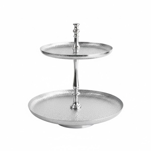 Support à gâteau moderne de haute qualité en métal doré à 3 niveaux avec poignée en anneau, support de présentation blanc écologique fait main pour les fêtes - Product Image 4