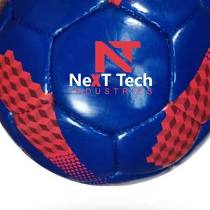 Balón de entrenamiento de fútbol de Next Tech Industries Material PU para fines de entrenamiento con diseño personalizado y logotipo personalizado - Product Image 5