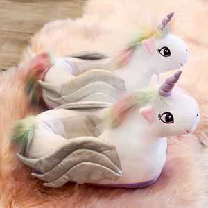 Pegasus SLOFFIES, pantoufles douces en forme de licorne pour enfants, taille unique, ajustement parfait pour les enfants - Product Image 6