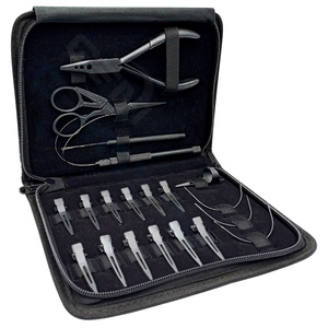 Kit d'outils professionnels en acier inoxydable pour extensions de cheveux avec pinces à micro-perles à 3 trous, aiguilles, crochets et ciseaux pour usage en salon - Product Image 1