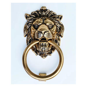 Heurtoir de porte en laiton massif fabriqué à la main de style antique avec aspect vintage royal et revêtement en poudre longue durée pour maisons patrimoniales - Product Image 1