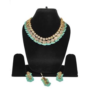 Elegant Kundan Choker <b>Set</b> with Firoji <b>Beads</b> Traditional Indian Wedding Jewelry - Product Image 4
