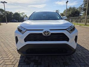 Toyota RAV 4 XLE 2025 - Product Image 2