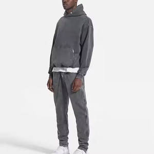 Chándal acampanado personalizado para hombre al por mayor, chándal negro liso de alta calidad con logotipo de marca impreso para invierno - Product Image 3