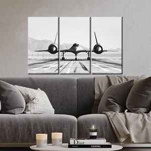 Impresión en lienzo de avión de combate moderno - Elegante obra de arte 3D de aeropuerto, 3P: Enmarcado tipo galería - Product Image 1