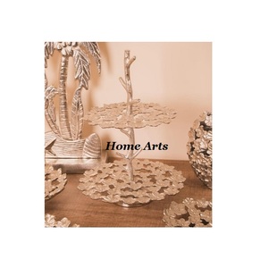 Servidor de pastel de madera de diseño antiguo Forma hexagonal Soporte de pastel de tamaño personalizado a un precio asequible - Product Image 4