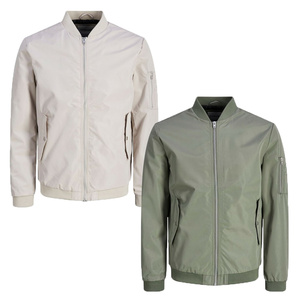 Blouson bomber matelassé intemporel pour femme, en coton, conçu pour les essentiels de la garde-robe moderne, polyvalent, élégant et décontracté pour un usage quotidien - Product Image 6