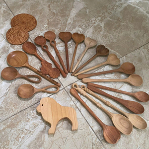 Ensemble de vaisselle en bois du Vietnam, bol en bois avec cuillère en bois, parfait pour les importateurs mondiaux - Product Image 1