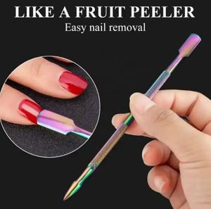 Empujador de Cutículas de Doble Cara de Alta Calidad en Negro para el Cuidado de las Uñas, Manicura, Pedicura con Función de Limpieza de Cutículas - Product Image 4