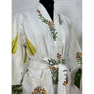 Kimono long réversible en pur coton Kantha pour femme, veste vert pastel, motif singe animal - Product Image 4