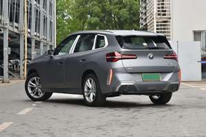 BMA X3 XDrive25L Usado de Alta Calidad, Paquete de Lujo, SUV con Reestilización, Interior Oscuro, Volante a la Izquierda, 140kW, 310N m de Torque - Product Image 3