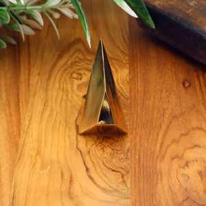 Anillo delicado de triángulo grande, anillo geométrico hecho a mano, anillo de triángulo de gran declaración, anillo mínimo para hombre. - Product Image 3