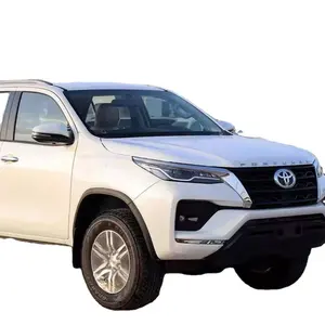 2022 टोयोटा फॉर्च्यूनर 4.0L 4WD V6 पेट्रोल प्रयुक्त सफेद स्वचालित कारें