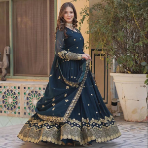 ชุดยาวดีไซน์เนอร์สำหรับผู้หญิงชุดยาวผ้าไหมสไตล์อินเดียสำหรับปากีสถานดีไซน์เนอร์สีฟ้าสวย - Product Image 1