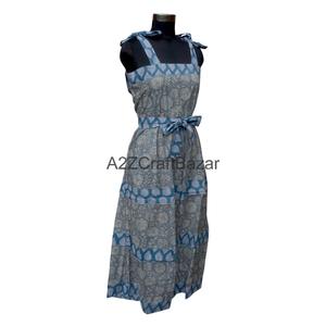 Robe en coton pour femme, nouveau design, imprimé floral à la main, col carré, respirante et confortable pour un usage quotidien - Product Image 4