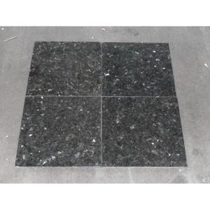 Baldosa de Granito UNION Pulido Esmeralda Perla - Densidad Contemporánea para Aplicaciones en Exteriores y Parques - Product Image 2