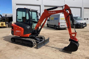 Mini-excavatrice Kubota KX027-4 d'occasion, 2,59 tonnes, avec 3 godets, excavatrice hydraulique compacte à vendre - Product Image 2