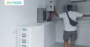 Sistema di Accumulo di Energia a Batteria Solare Dyness 30kWh agli Ioni di Litio Impilabile 307V 100Ah LiFePO4 <span class=keywords><strong>BESS</strong></span> Accoppiato in AC con Solis - Product Image 6