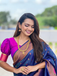 Hermoso Sari de seda con diseño de Zari Weaving Meenakari - Product Image 5