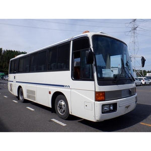 Autobús Mit-subishi Fuso seminuevo asequible, cómodo e ideal para el transporte de pasajeros - Product Image 1