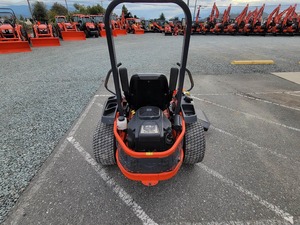 ค่อนข้างใช้ Kubota ZG123S ศูนย์เลี้ยวเครื่องตัดหญ้า - Product Image 3