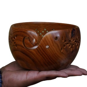 Bol de fil en bois peint à la main et fait à la main Grand bol de fil pour tricoter et crocheter disponible à bas prix d'Inde - Product Image 1