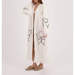 Kimono Largo para Mujer, Estilo Abierto, Capa Exterior con Caída Suave y un Atractivo de Moda sin Esfuerzo, Proveedor Indio - Product Image 3