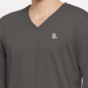 T-shirt en coton à manches longues pour homme, col en V, t-shirt à col en V, logo personnalisé, t-shirt à manches longues pour homme, col en V - Product Image 6