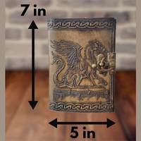 Carnet en cuir gaufré Dragon, livre antique avec pages faites à la main à bords festonnés, Grimoire, cadeau parfait et incroyable pour l'écriture et le dessin