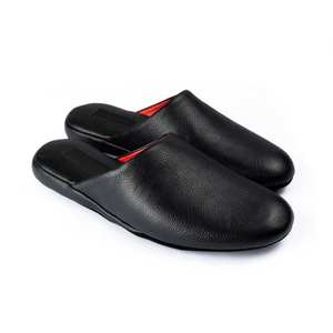 Tongs noires et brunes faites à la main en cuir véritable pour femmes Pantoufles Design plat moderne par MS Handicraft - Product Image 3