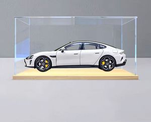 Boîte de présentation pour voitures miniatures à l'échelle 1:18 en acrylique rectangulaire avec éclairage LED, transparente, anti-poussière, pour collectionneurs, vitrine pour modèles réduits, présentoirs artistiques - Product Image 1