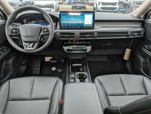 Promotion Exceptionnelle 2026 Lincoln Corsair Premiere AWD SUV Conduite à Gauche - Product Image 6