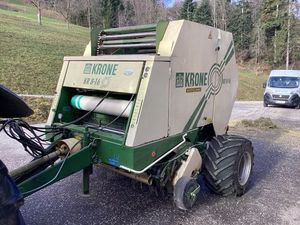 Enfardadora Redonda Kronee KR 8-16, Máquina Agrícola para Enfardar Forraje, Tambor de Doble Eje, Motor Automático, Alta Productividad, Uso Agrícola - Product Image 2