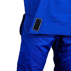 Kimono de Karate para Luchadores - Spandex/Poliéster de Secado Rápido, Ajuste Perfecto, Comodidad y Estilo Inigualables - Product Image 3