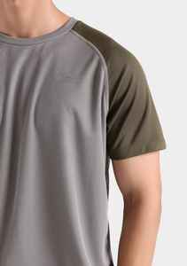 2025 camiseta personalizable para hombre, alta calidad, nuevo diseño de moda, ropa informal clásica, transpirable, ligera, ecológica, en línea - Product Image 4