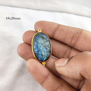 Elegant Handcrafted Flower Design Labradorite <b>Crystal</b> Gold Plated <b>Pendant</b>: Exquisite Carved Gemstone Jewelry - Product Image 5