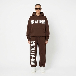 Conjunto Deportivo Casual de Dos Piezas para Mujer, Sudadera con Capucha Marrón Extra Grande y Pantalones Deportivos Anchos - Product Image 1