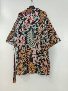 Kimono matelassé Kantha unisexe orné de motifs bohème fait à la main broderie indienne bord libre tricoté poche respirant long - Product Image 5