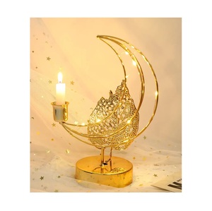 Support de bougie de qualité supérieure en couleur or, support de bougie décoratif de bureau pour les événements islamiques, les mariages et les fêtes d'anniversaire - Product Image 1