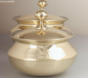 Ollas de cocina de latón y cobre puro indio tradicional y Handi para servir y cocinar para el hogar y los hoteles - Product Image 1
